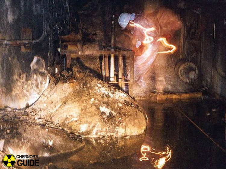 Click image for larger version

Name:	elephant-foot-chernobyl-pictures.jpg
Views:	74
Size:	131.3 KB
ID:	6550